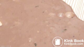 Shitting - video 403