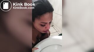 Very hot Brazilian slut puking and taking a nice shit