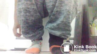 Toilet Farts - video 21