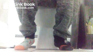 Toilet Farts - video 21