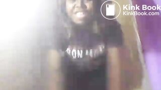 ebony pissing solo scat