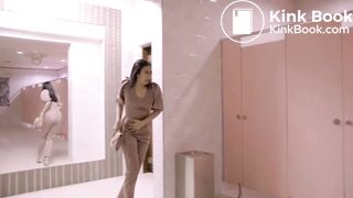 Philippines Girl Has Diarrhea At Work