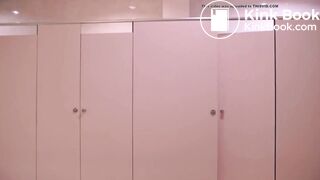 Philippines Girl Has Diarrhea At Work