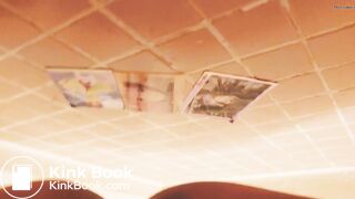 友達のアニメグッズにうんこ