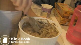 Famous lady poops a lot and making cookies