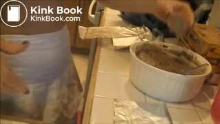 Famous lady poops a lot and making cookies