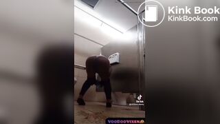 Ebony Liquid Scat Everywhere