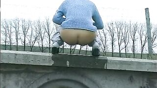 Beautiful Czech girl pee and poop 835