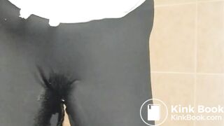 girl wets and messes tights