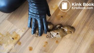 Sexy teen girl shart and scating