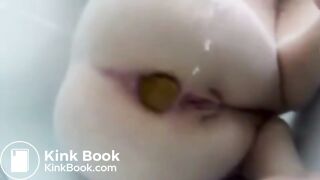 Thick log shit out under water