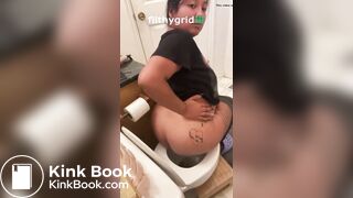 Cute Pooper