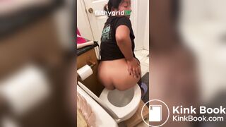 Cute Pooper