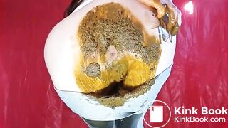 Shitting, smearing and masturbating
