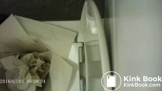 Big fart, piss, grunts and poop. She uses so so much pa