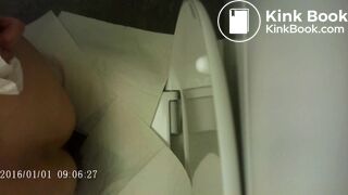 Big fart, piss, grunts and poop. She uses so so much pa