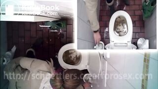 White woman diarrhea in public diarrhea