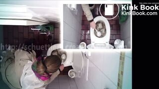 White woman diarrhea in public diarrhea