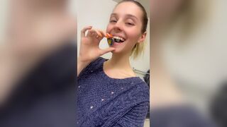 Blonde Teen Cleans Her Dirty Butt Plug