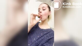 Blonde Teen Cleans Her Dirty Butt Plug
