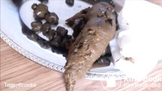 Sexy Girl Having Constipation