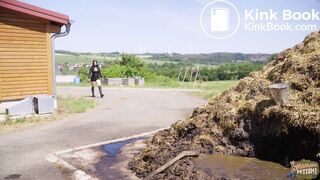 Rada Brewers Bucket Trap - Masturbating in cowshit