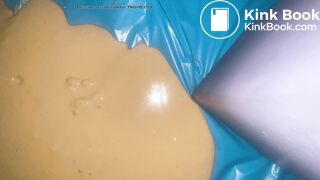 Diarrhea 1eaked from my panties