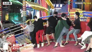 Korean girl poops in an attraction (it's hard to see)