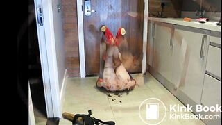 Mrs Tights loves to shit