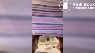 Girl poops her panties - video 6
