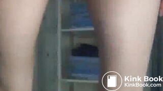 Pooping - video 569