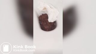 Indian girl shits/farts while showing her pretty toes