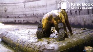 Green Wedding in cowshit