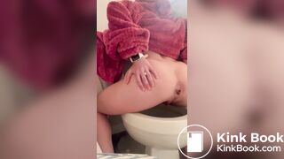 Sexy teen shits massive hard turd