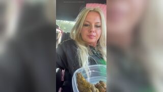 Blonde poop
