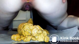 Pawg big colorful shit