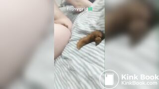 pooping on the bed - video 2