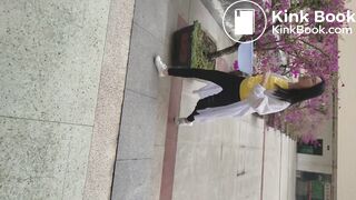 girl toilet voyeur - video 7