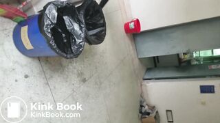 girl toilet voyeur - video 7