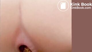 Cute girl poops - video 5
