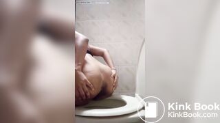 Sexy lil Venezuelan girl taking gassy shits twice