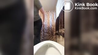 Beautiful ass shitting - video 7