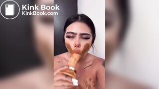 Sexy Latina Scat blowjob