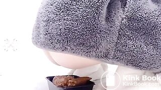 chinese girl pooping 1