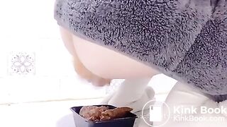 chinese girl pooping 1