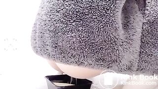 chinese girl pooping 1