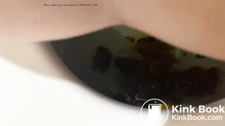 Sitting poop - video 4