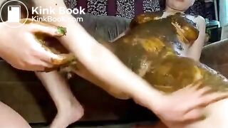 Lesbian scat..