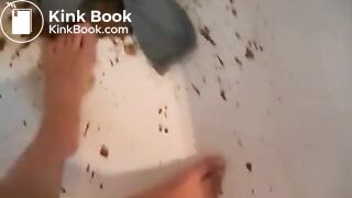 Blue panty poop (diarrhea)