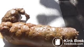 HEALTHY SHITS OUTSIDE